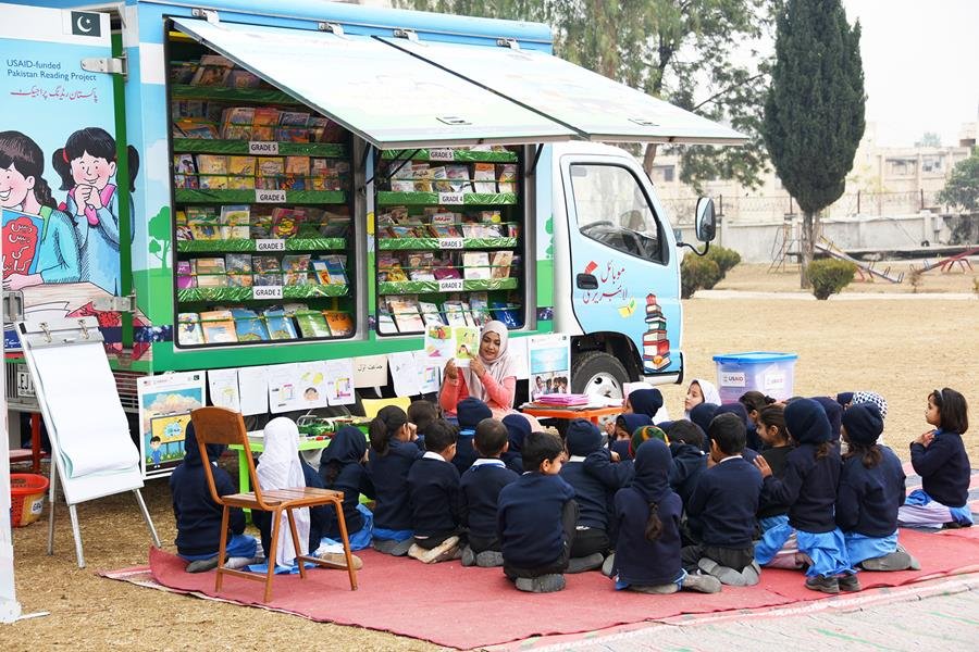 You are currently viewing Pak-US partnership boosts student literacy in KP and Balochistan