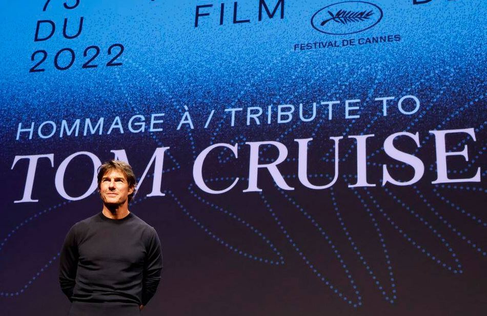 You are currently viewing Tom Cruise visits Cannes