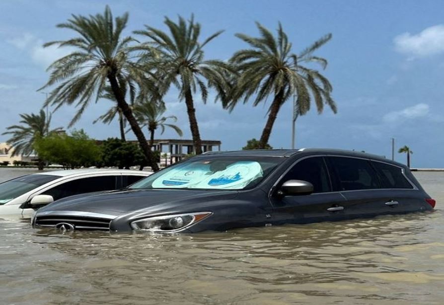 You are currently viewing Expatriates found dead in UAE floods