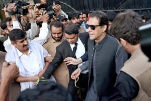 Read more about the article IHC rejects Imran Khan’s reply, decides to indict him