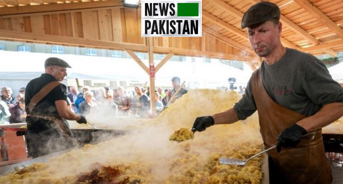 Read more about the article World’s biggest potato fritter prepared