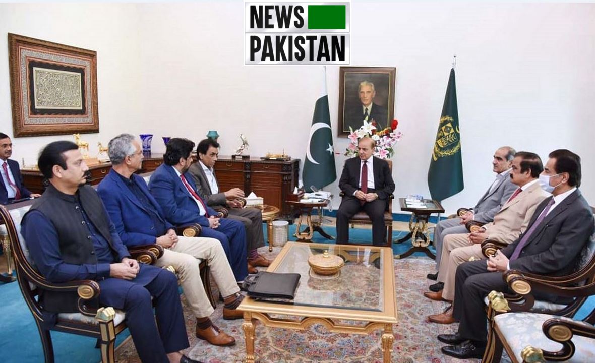 Read more about the article PM, MQM delegation discuss current political situation