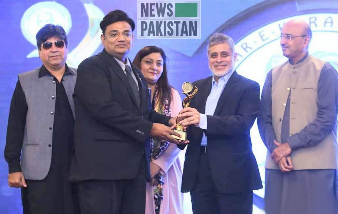 Read more about the article FUUAST’s Sikandar Sherwani gets Best Teacher Award