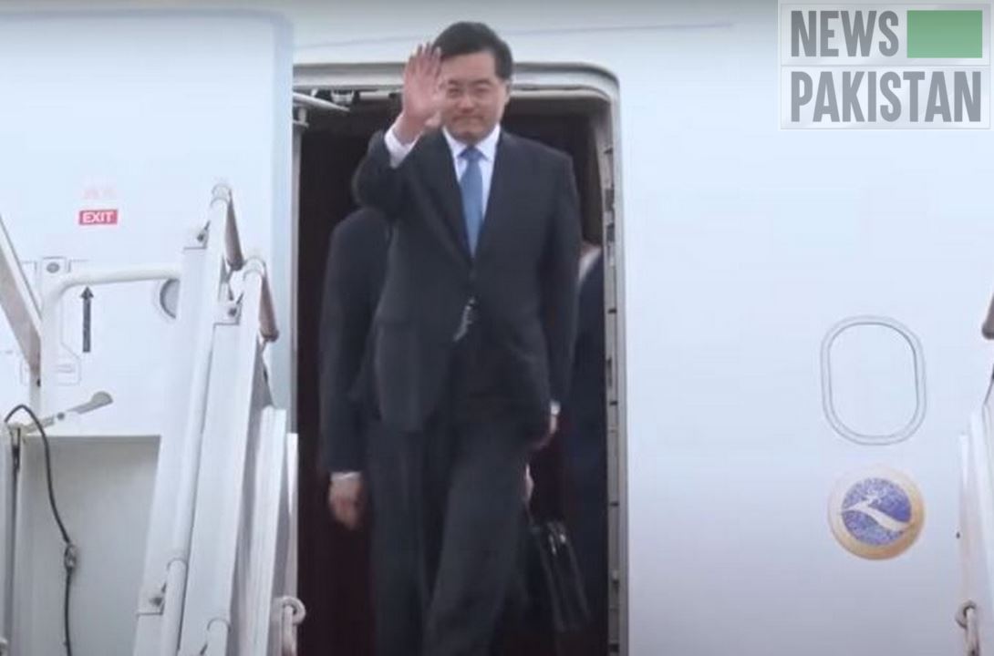 Read more about the article Chinese FM arrives in Islamabad