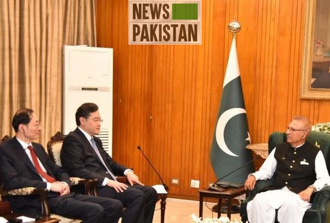 Read more about the article Chinese FM calls on Pakistani President