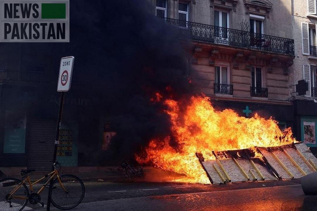 Read more about the article Clashes erupt at French May Day protests against Macron