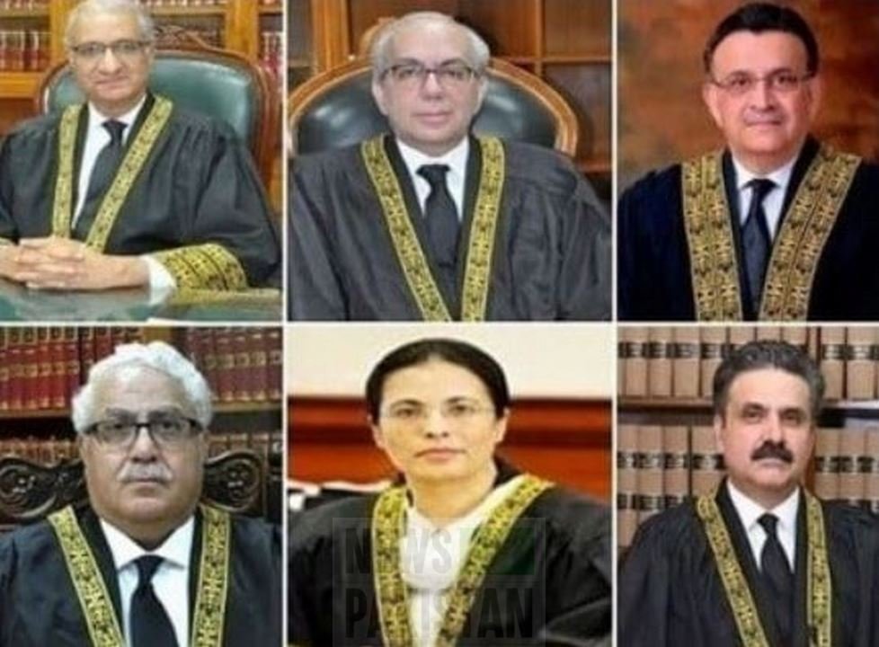 You are currently viewing Army will not be allowed to take unconstitutional moves: CJP