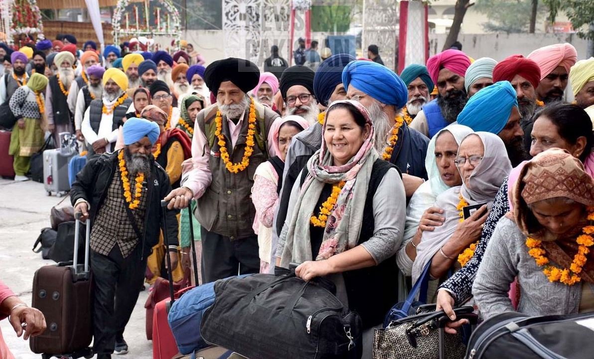 Sikh Yatrees Arrive To Celebrate Birth Anniversary Of Baba Guru Nanak ...