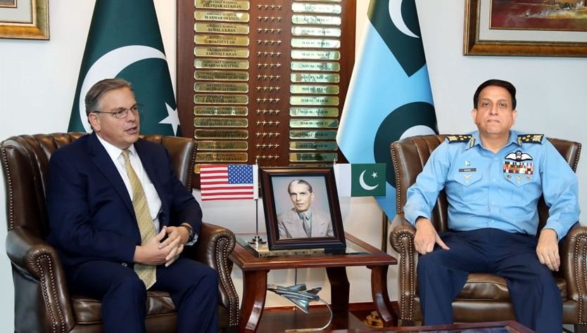 Read more about the article US Envoy calls on Air Chief Marshal