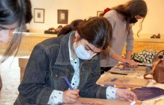Guiding Light Expo: PNCA hosts workshop on paper cutting