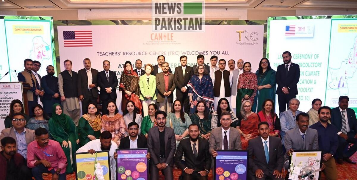 Read more about the article US and Teachers’ Resource Center Launch Pakistan’s 1st Climate Change Curriculum