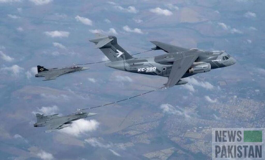 In-flight refuelling