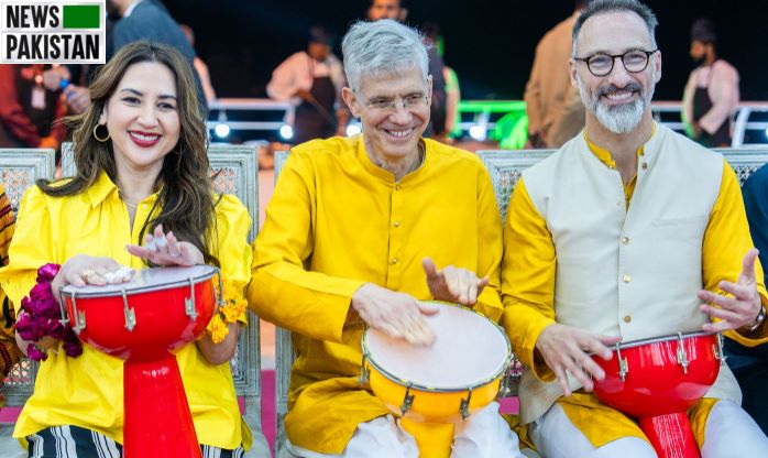 US deputy celebrates Basant in Pakistan