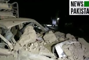 Pakistan strikes Kabul