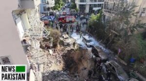 Iran US War Irani missile hit building in Tel Aviv