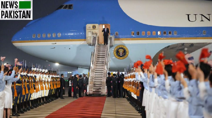 trump lands in China